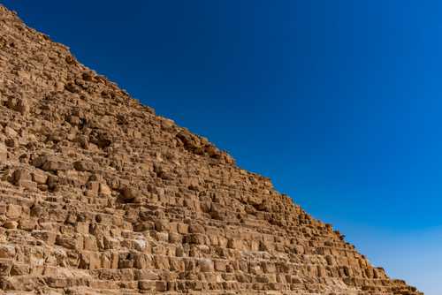 Pyramid of Khafre (هرم خفرع)